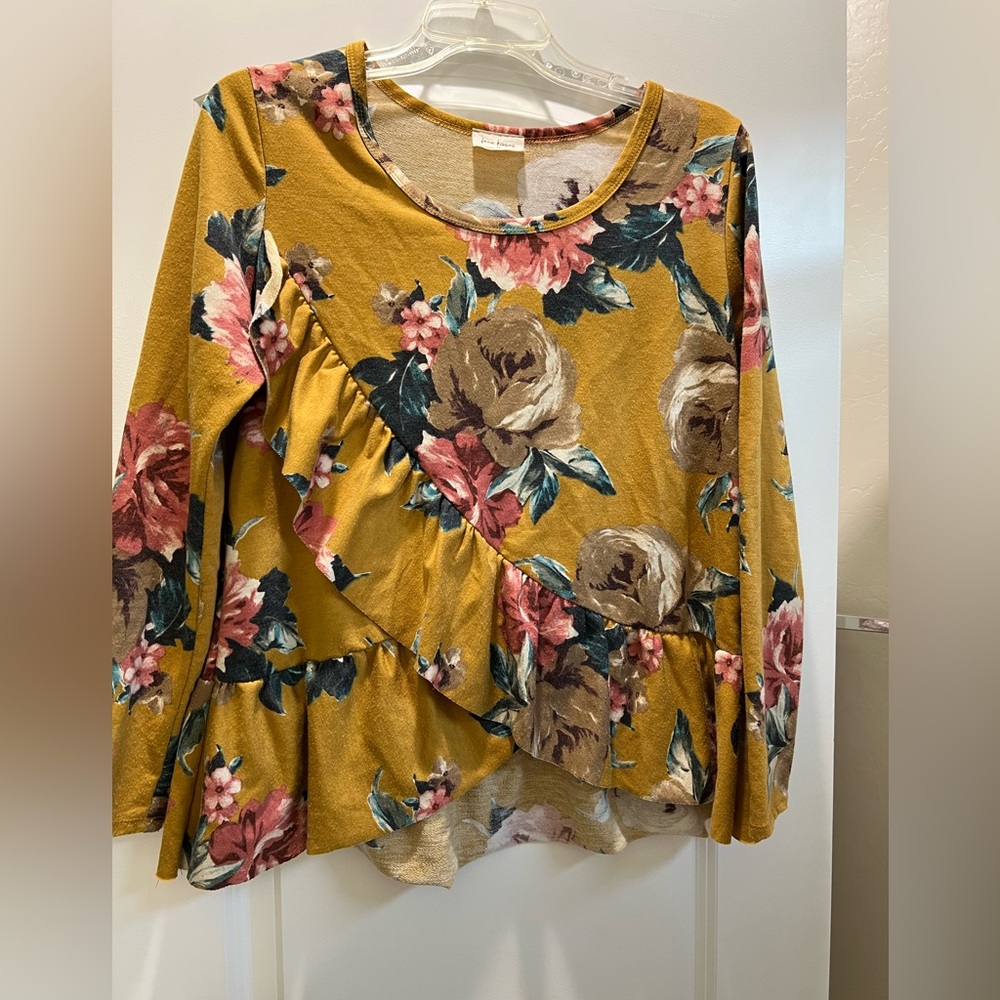 Mustard floral top